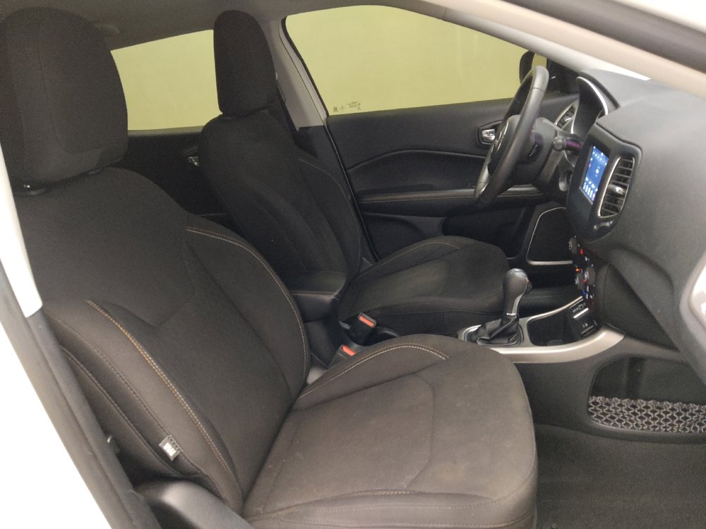 Used 2021 Jeep Compass Sport image 21