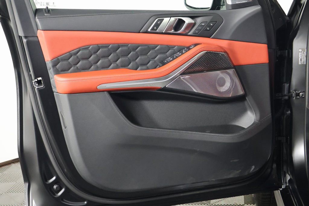 New 2026 BMW X5 M Competition w/ Executive Package image 8