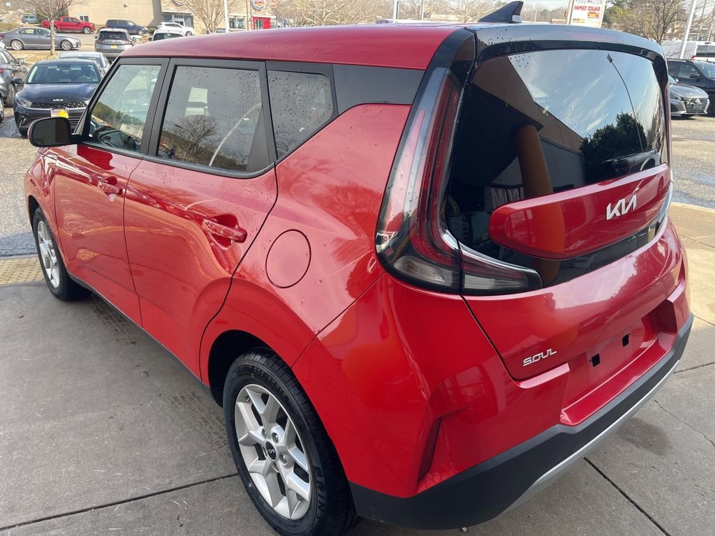 Used 2023 Kia Soul LX w/ Option Group 015 image 6