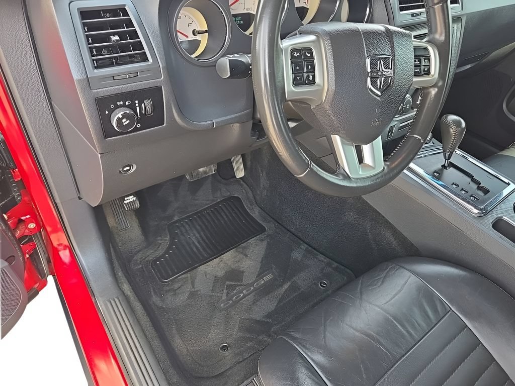 Used 2012 Dodge Challenger R/T Plus RWD image 12