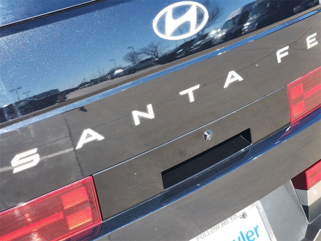 Used 2024 Hyundai Santa Fe Limited image 11