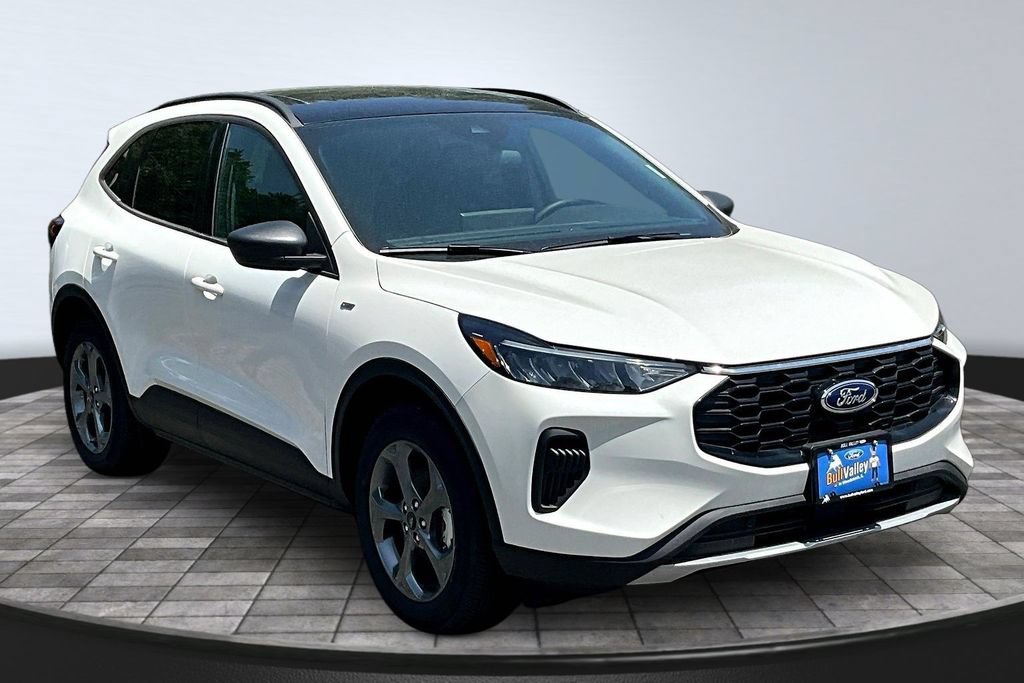 New 2026 Ford Escape ST-Line w/ Tech Pack #1