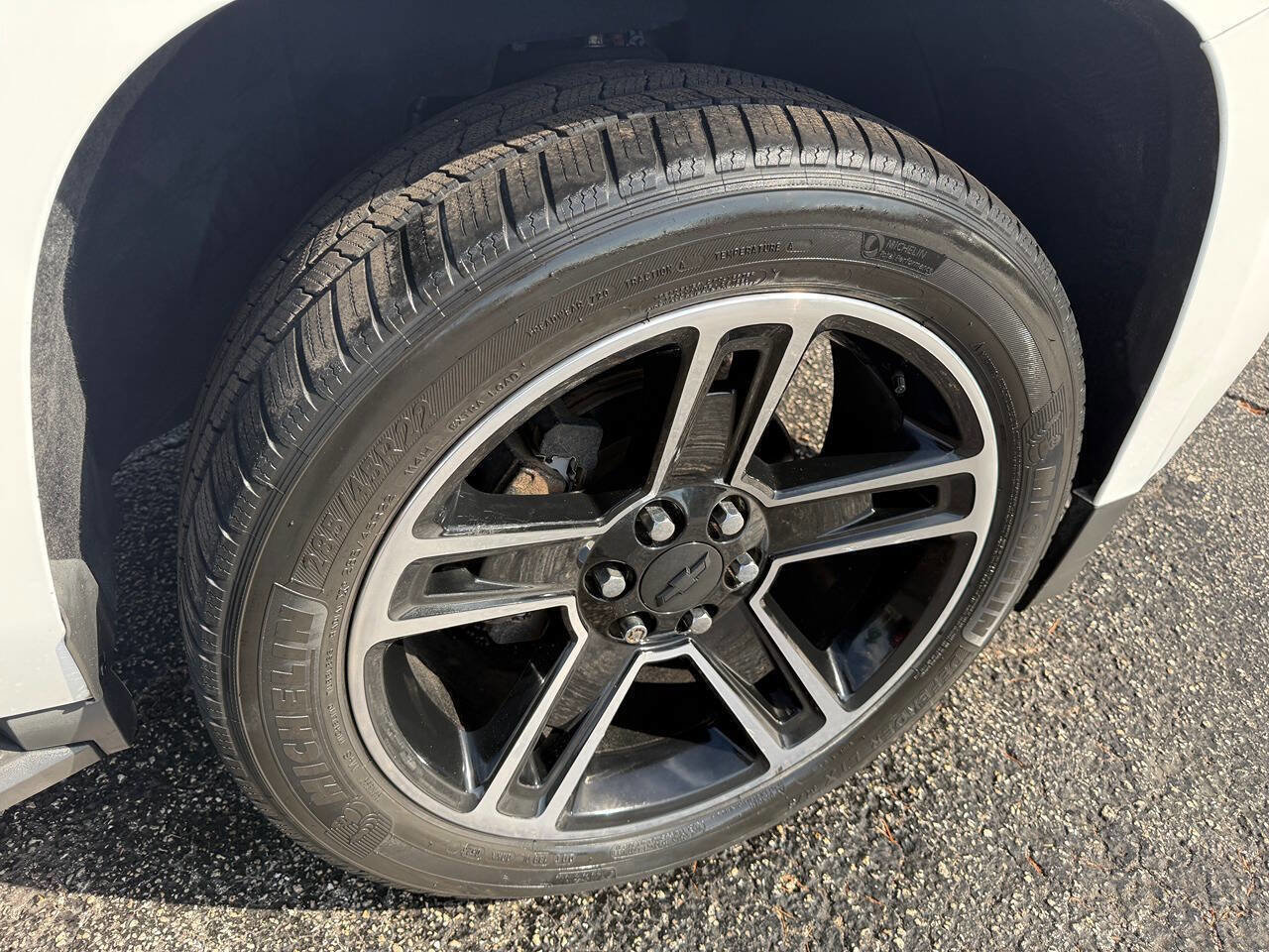 Used 2015 Chevrolet Tahoe LT image 26