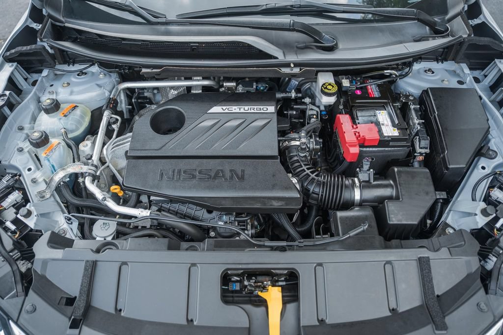 Used 2023 Nissan Rogue SV AWD/4WD image 17