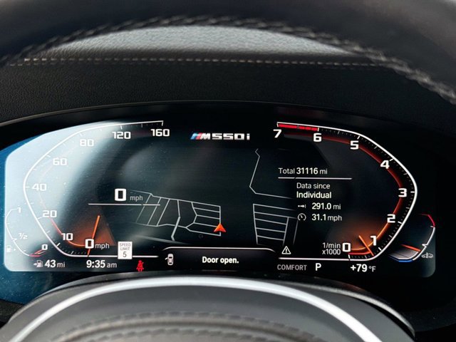 Used 2023 BMW M550i xDrive AWD/4WD image 28