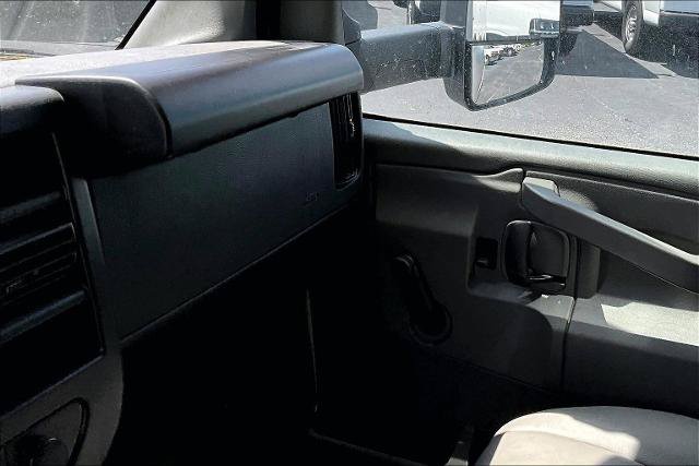 New 2025 Chevrolet Express 3500 w/ Driver Convenience Package RWD image 11