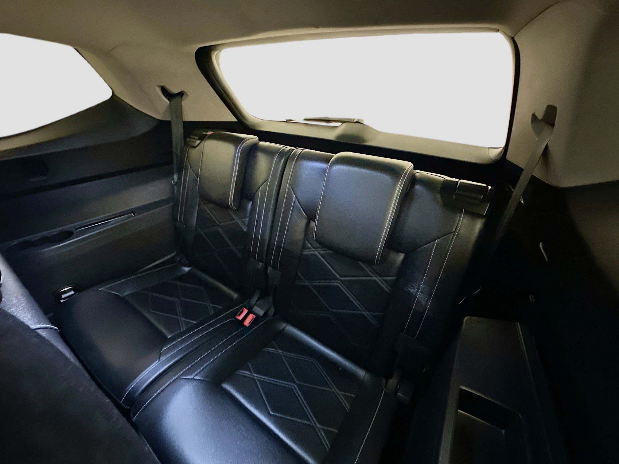 Used 2024 Volkswagen Atlas SE image 30