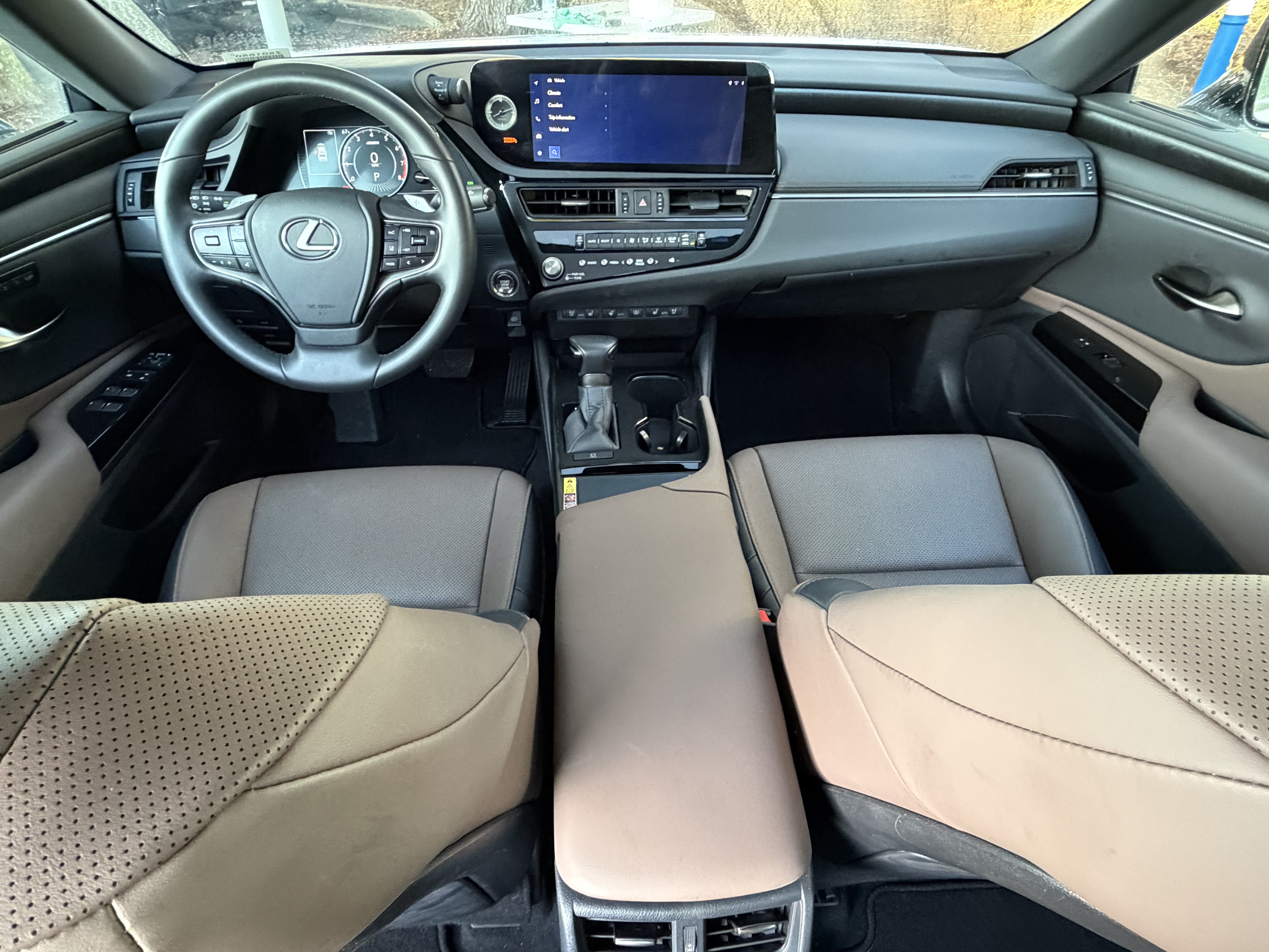 Used 2025 Lexus ES 350 w/ Premium Package FWD image 32