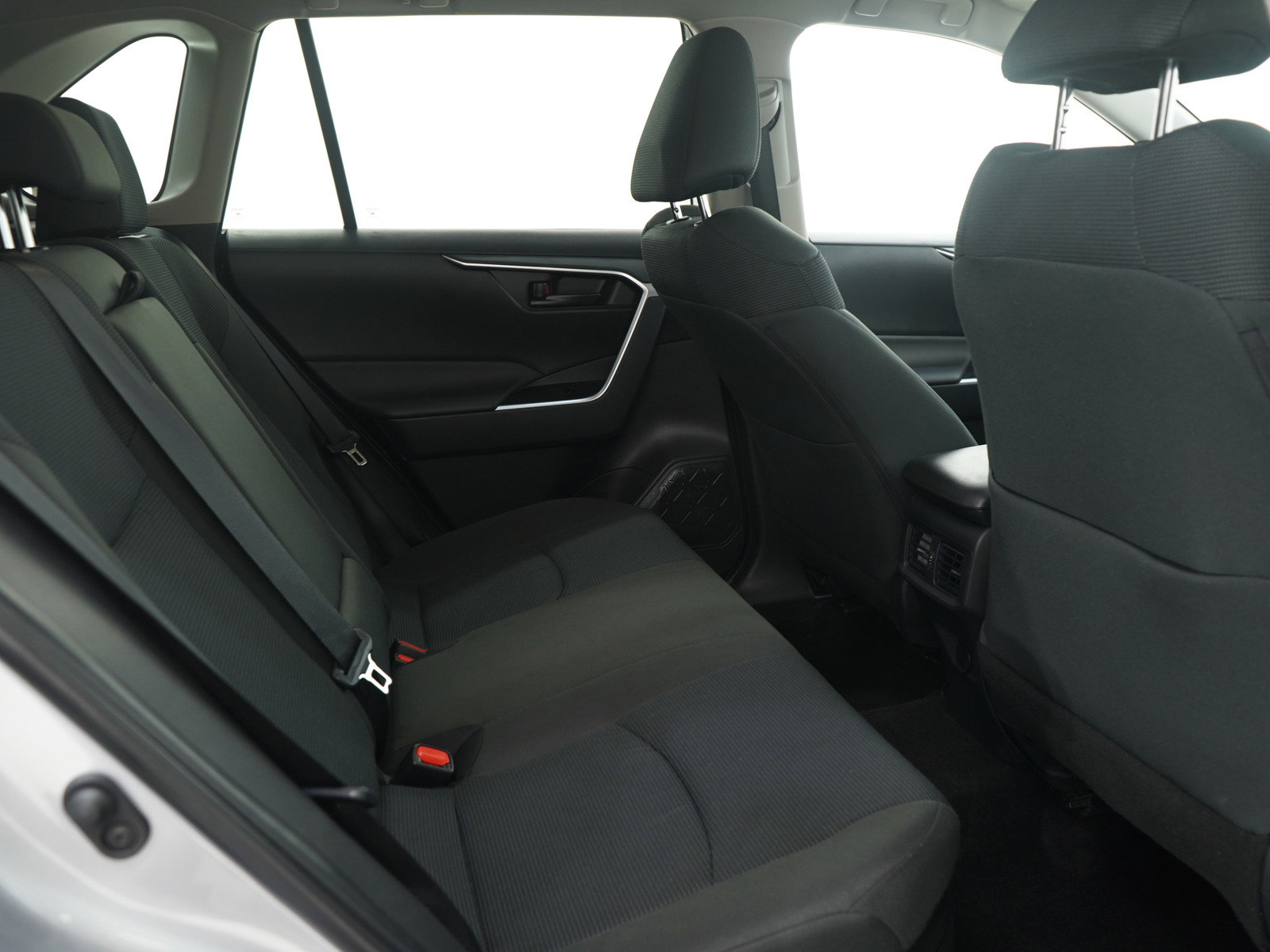 Used 2025 Toyota RAV4 LE image 15