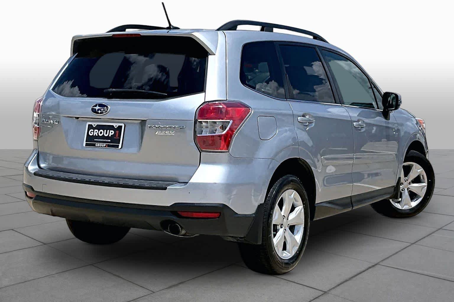 Used 2014 Subaru Forester 2.5i Touring AWD/4WD image 13