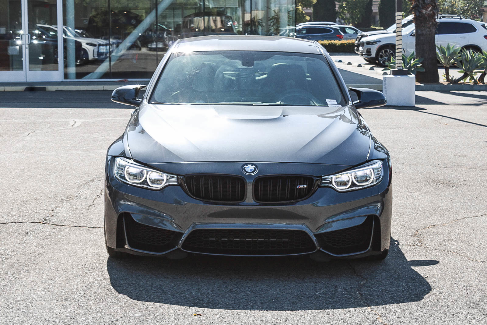Used 2016 BMW M3 RWD image 2