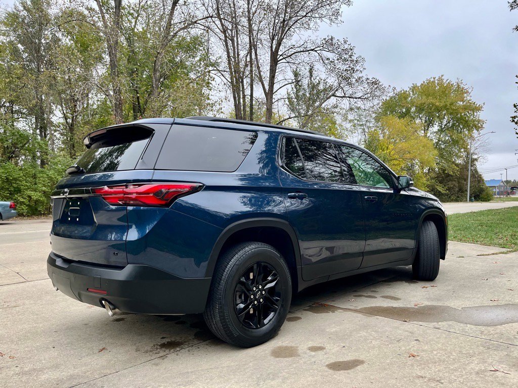Used 2023 Chevrolet Traverse LT image 6