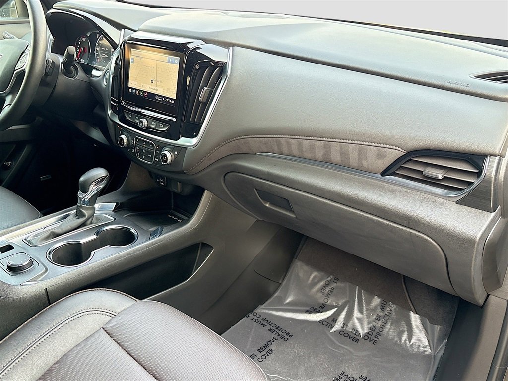 Used 2023 Chevrolet Traverse High Country image 32