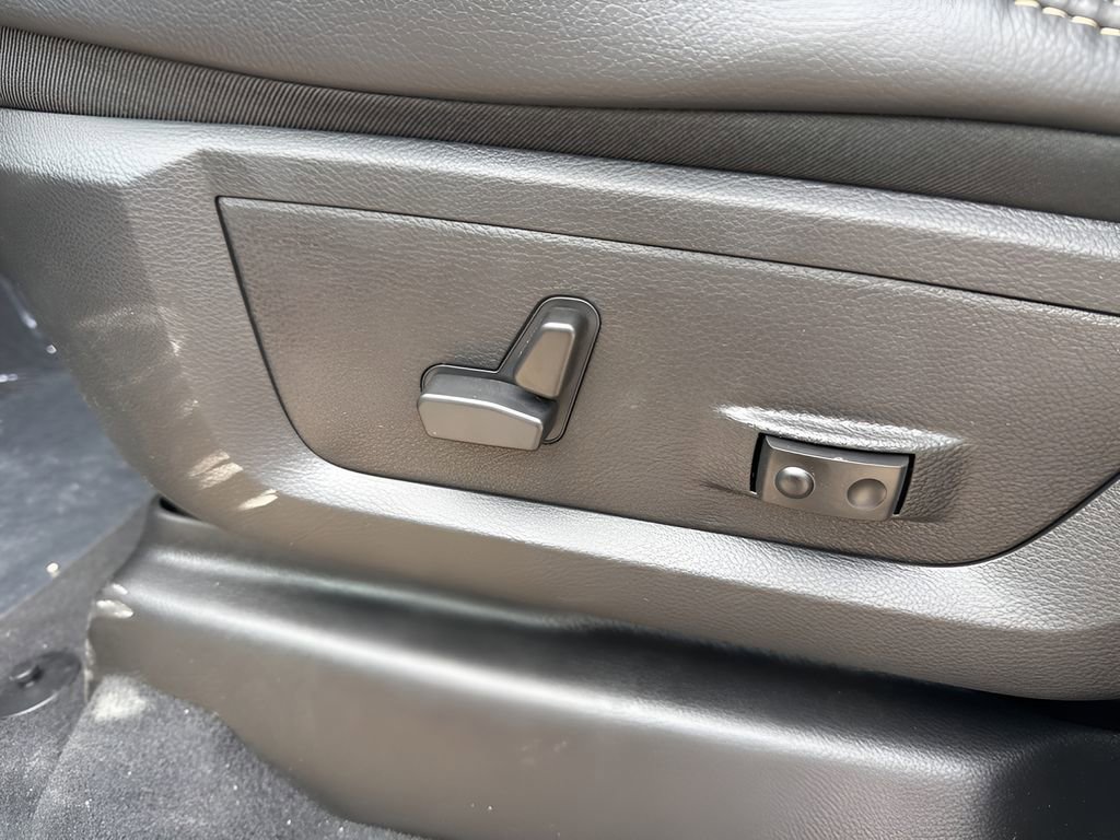 New 2026 RAM 2500 Laramie AWD/4WD image 48