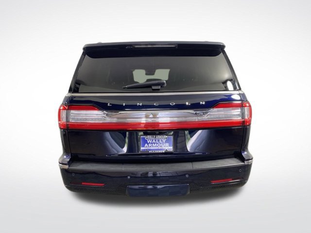 Used 2021 Lincoln Navigator Reserve w/ Luxury Package AWD/4WD image 12