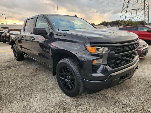Used 2022 Chevrolet Silverado 1500 Custom w/ LPO, Dark Essentials Package AWD/4WD image 1