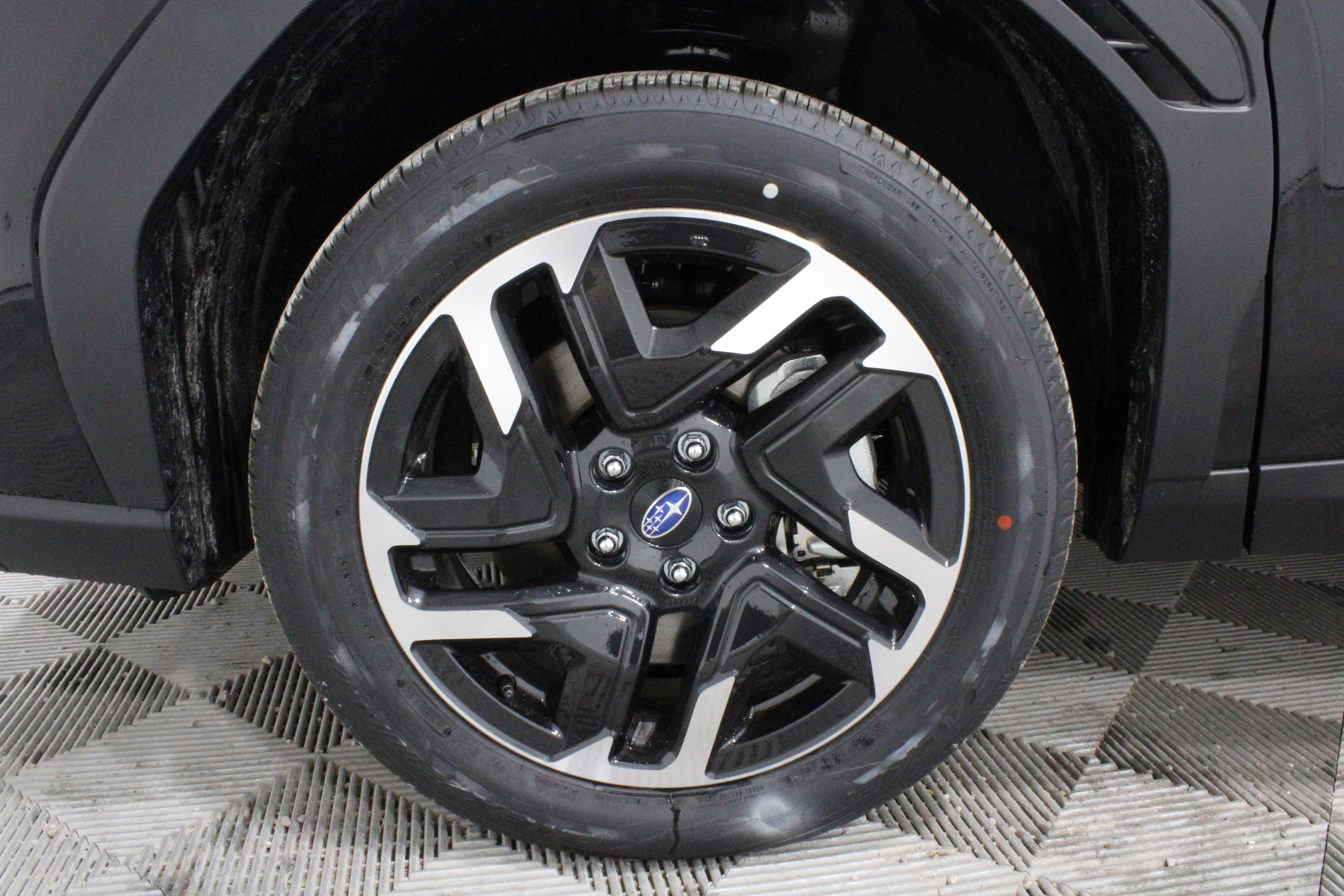 New 2026 Subaru Forester Premium AWD/4WD image 34