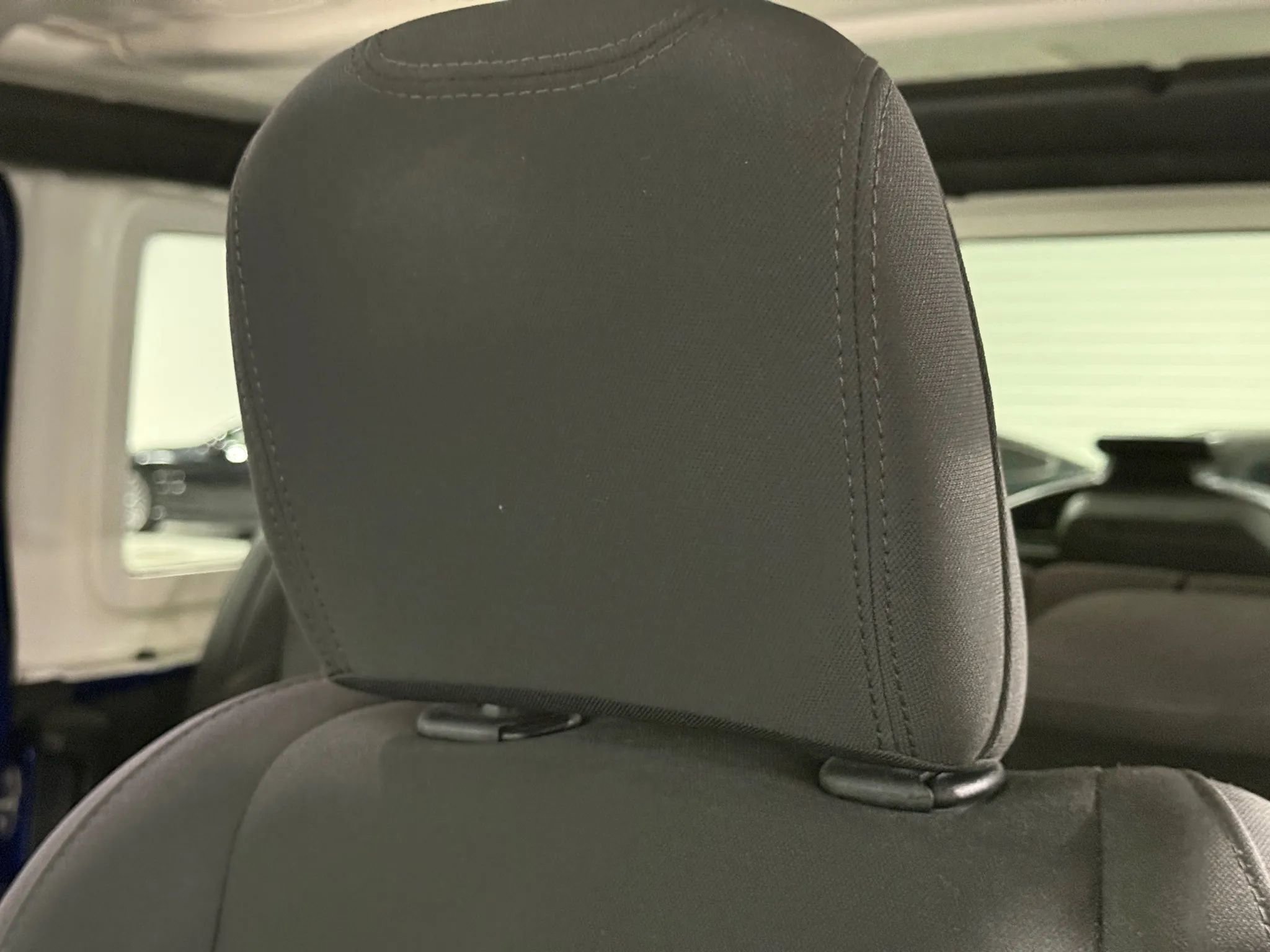 Used 2018 Jeep Wrangler Unlimited Sport S image 17