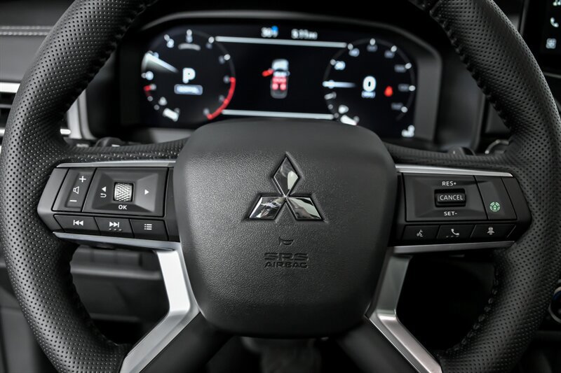 New 2026 Mitsubishi Outlander SE AWD/4WD image 19