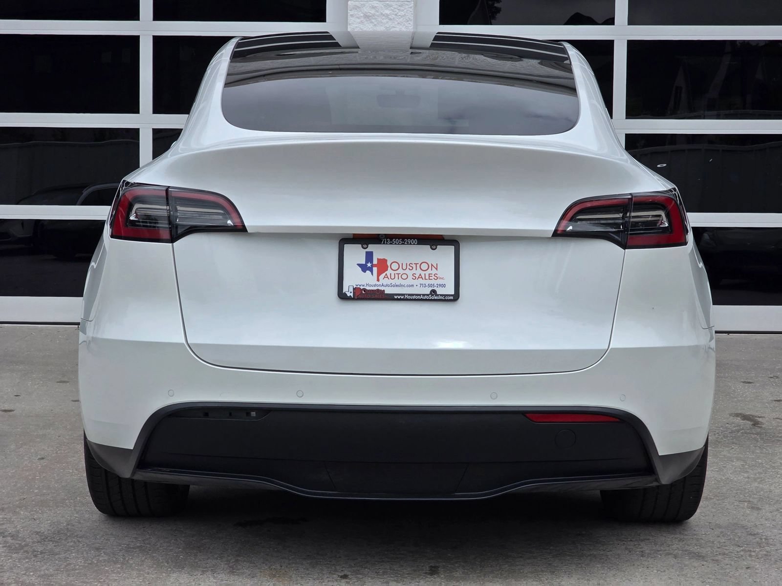 Used 2021 Tesla Model Y Long Range AWD/4WD image 6