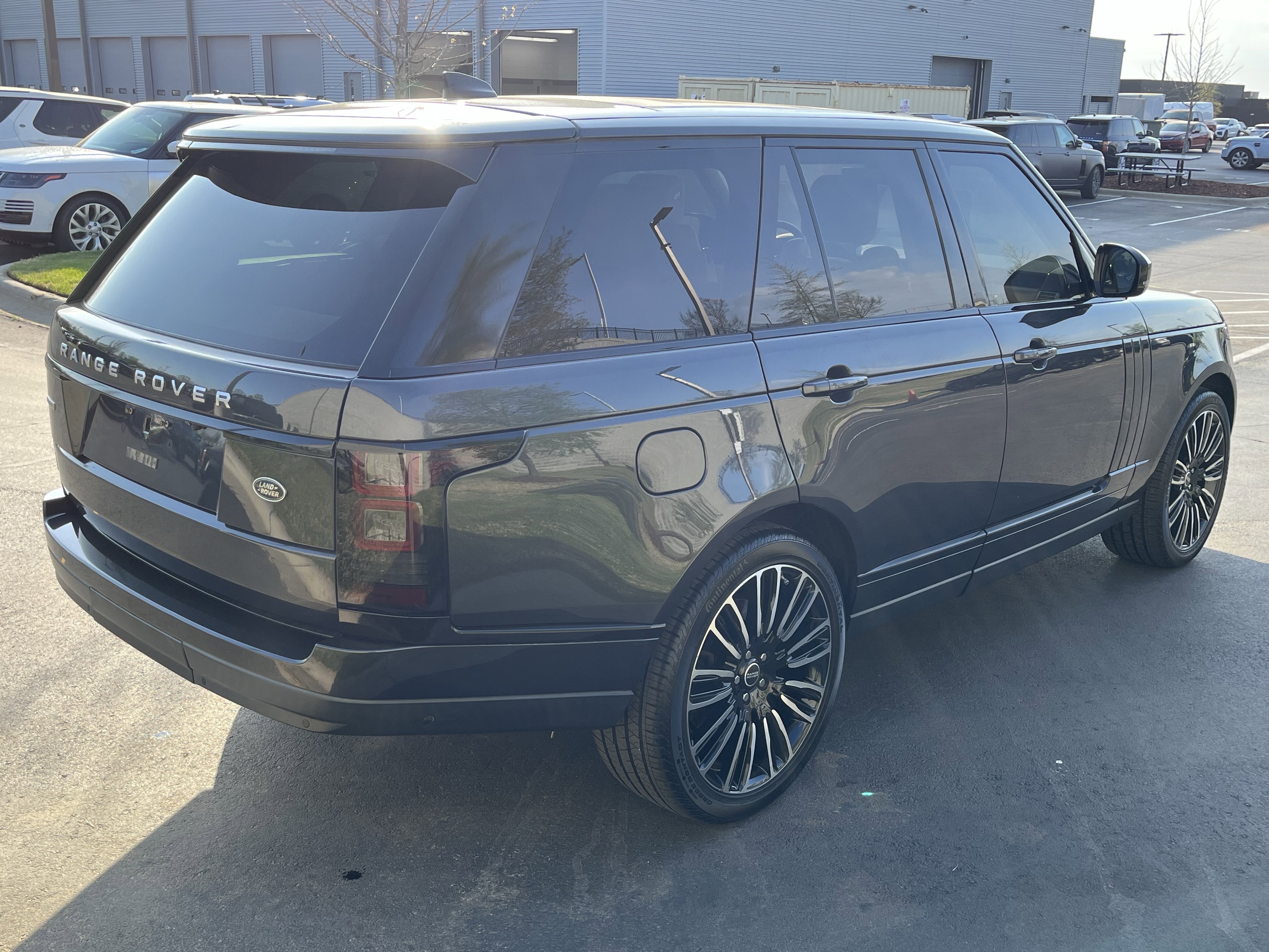 Used 2017 Land Rover Range Rover Supercharged image 7