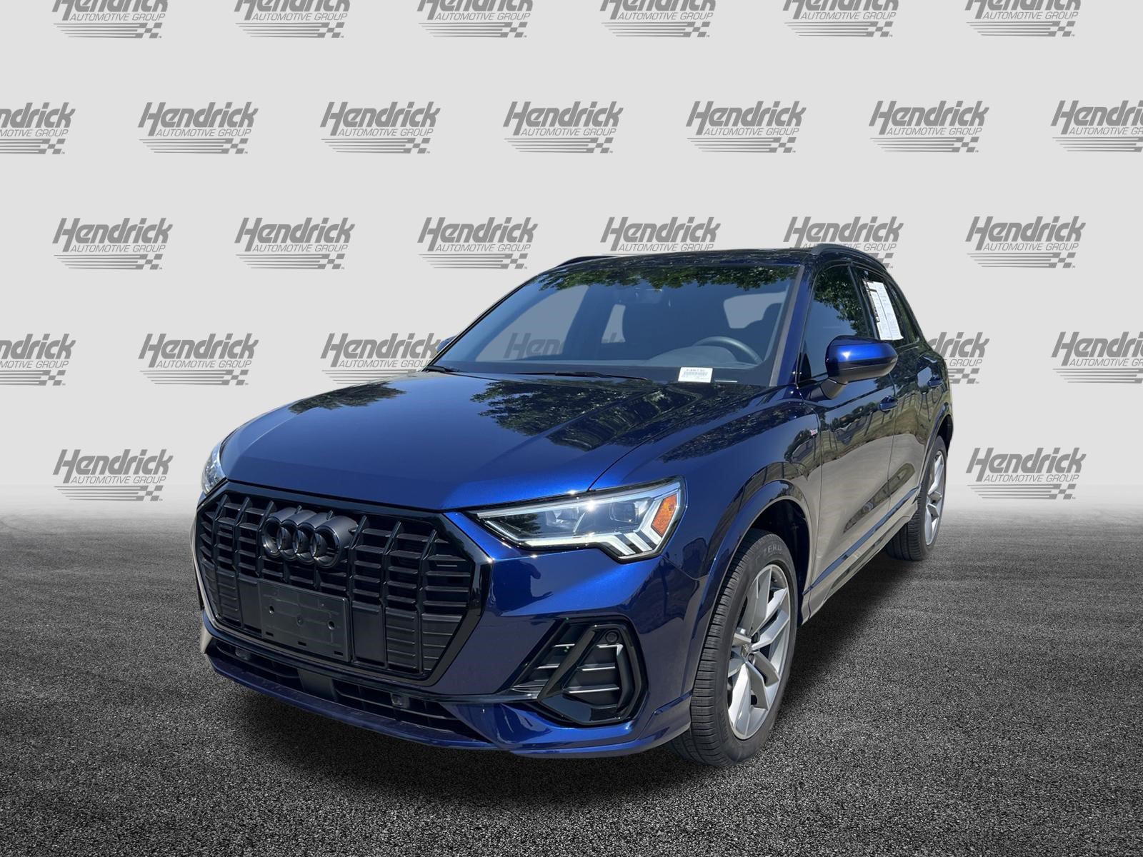 Certified 2025 Audi Q3 2.0T Premium AWD/4WD image 5