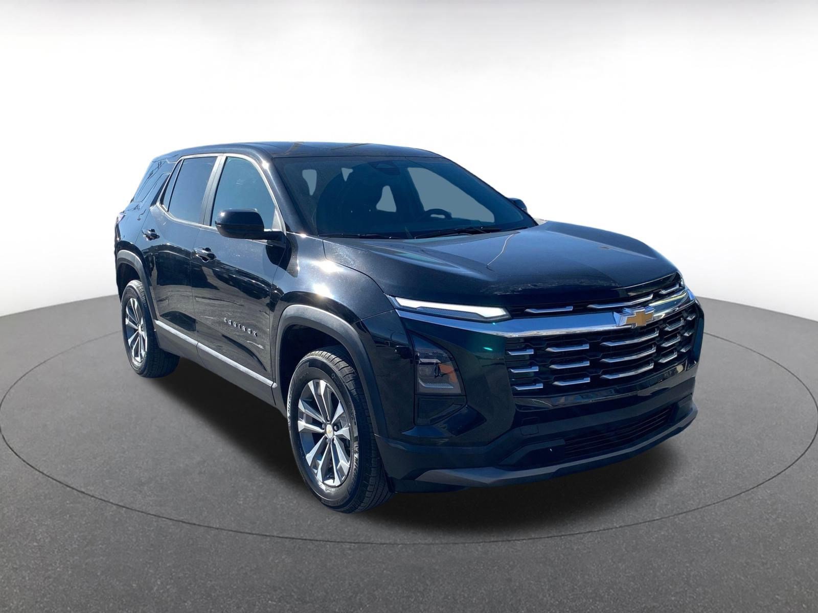 Used 2025 Chevrolet Equinox LT image 1
