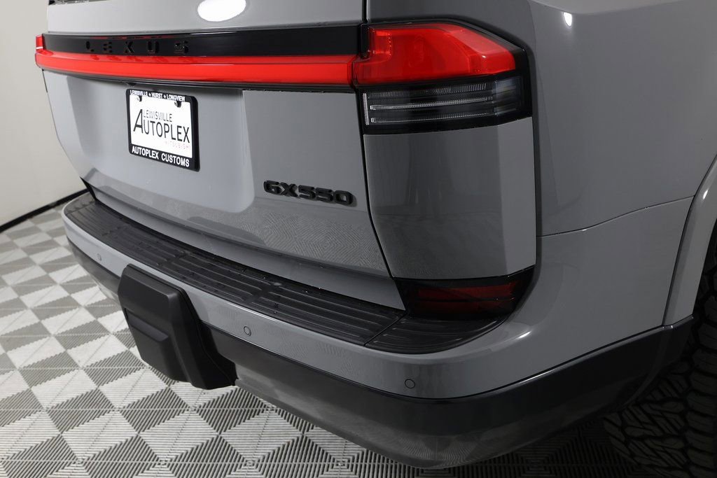 Used 2025 Lexus GX 550 w/ Accessory Package (Z1) image 56
