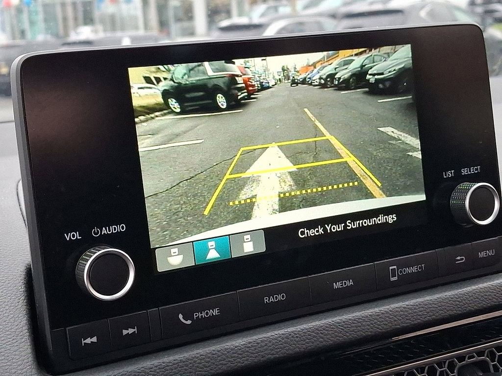 Used 2023 Honda Civic Sport image 18