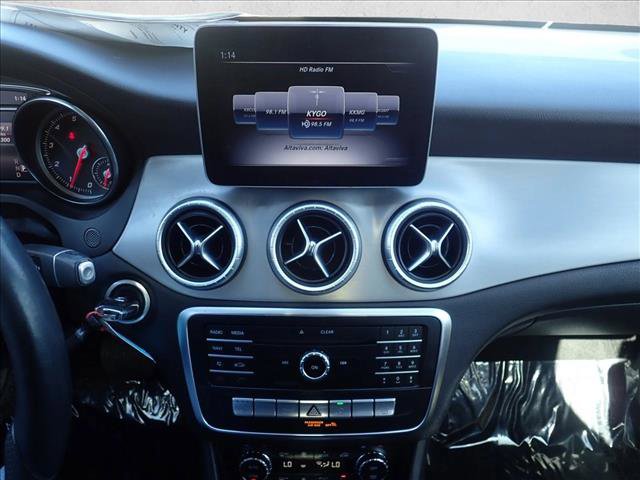 Used 2018 Mercedes-Benz CLA 250 4MATIC image 17