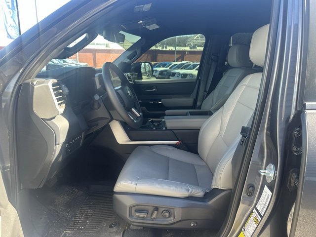 Used 2025 Toyota Tundra Limited image 11
