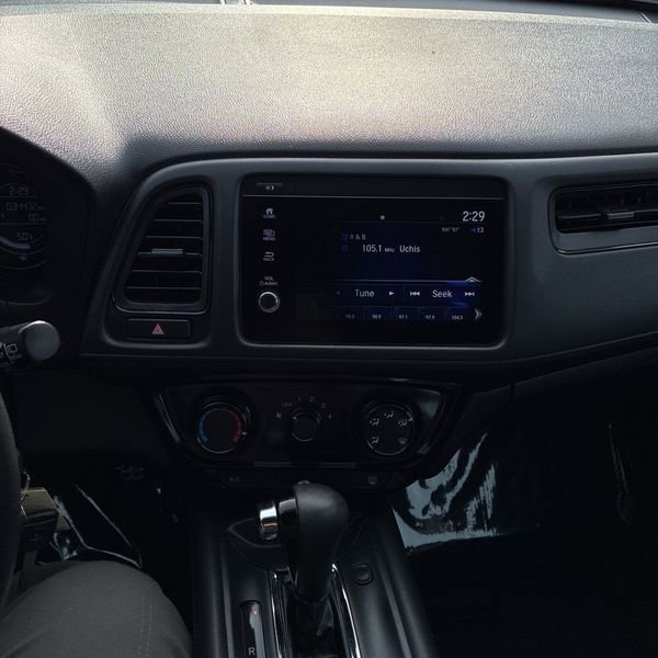 Certified 2019 Honda HR-V Sport image 26