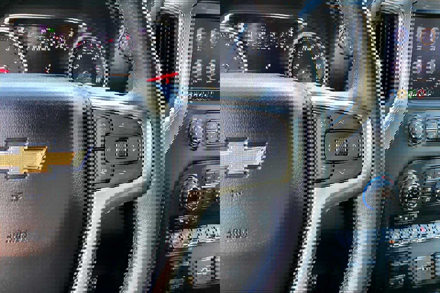 Used 2020 Chevrolet Silverado 3500 LTZ w/ LTZ Premium Package image 20