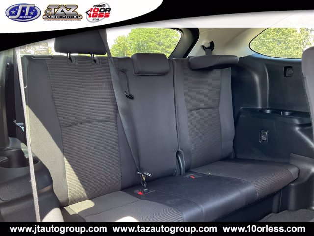 Used 2020 Toyota Highlander LE AWD/4WD image 13
