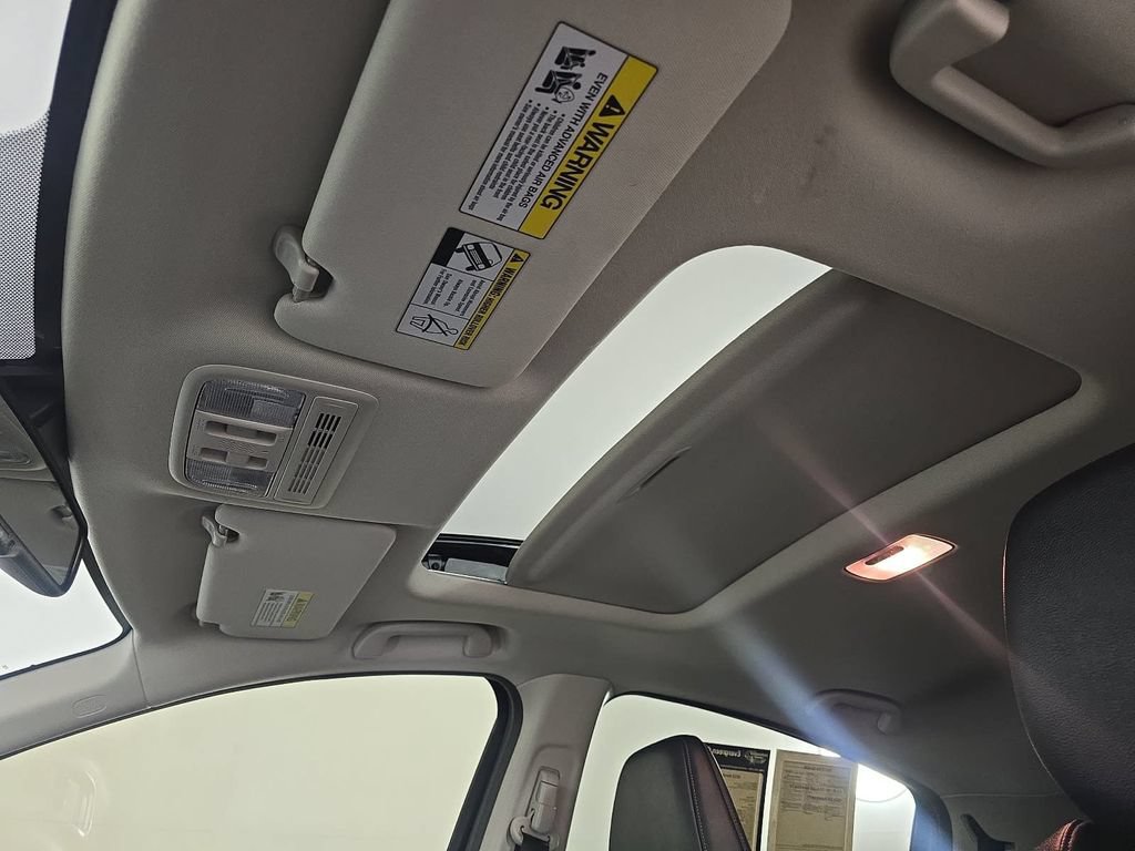 Used 2022 Honda HR-V EX-L image 26