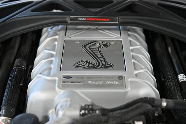 Used 2020 Ford Mustang Shelby GT500 w/ Carbon Fibre Track Pack image 21