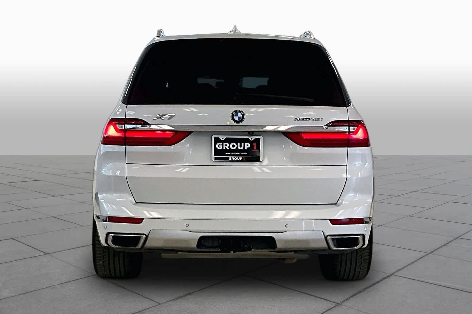 Used 2020 BMW X7 xDrive40i w/ Premium Package AWD/4WD image 4
