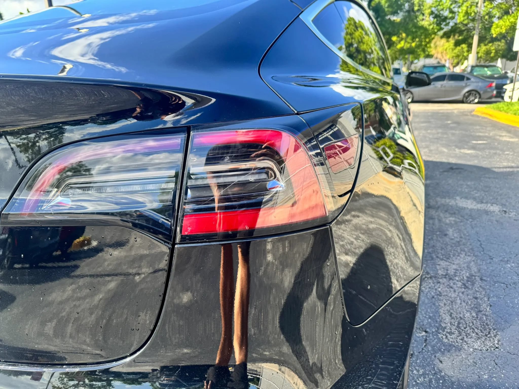 Used 2020 Tesla Model 3 Standard Range RWD image 13