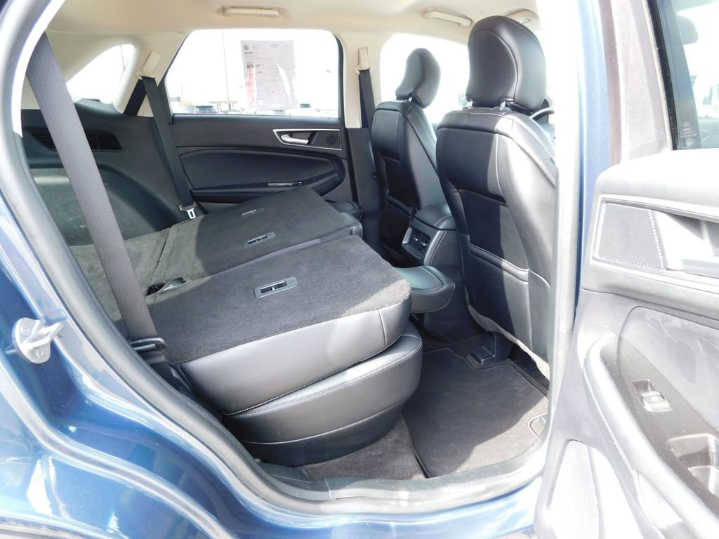 Used 2019 Ford Edge SEL w/ Equipment Group 201A image 26