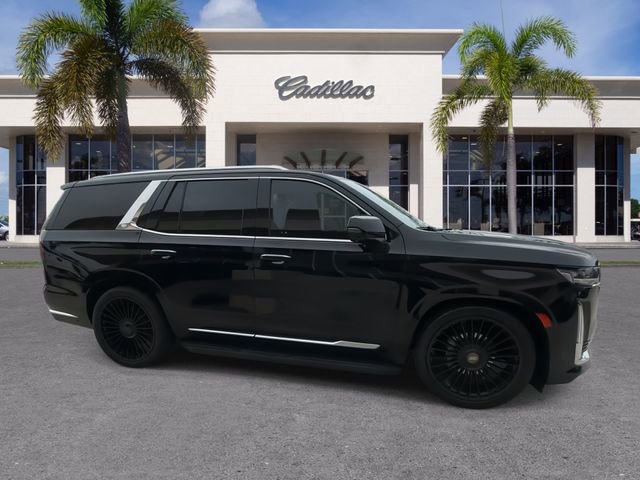 Used 2023 Cadillac Escalade Luxury image 17