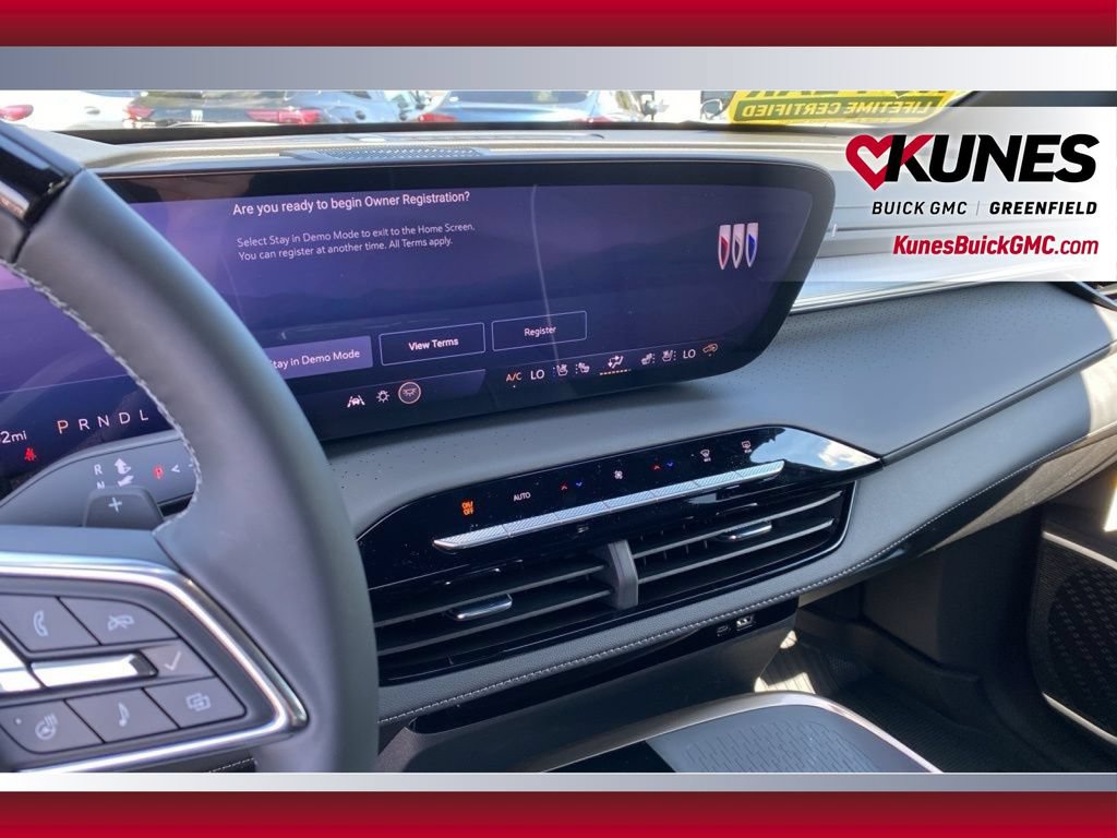 New 2026 Buick Enclave Avenir w/ Super Cruise Package FWD image 27