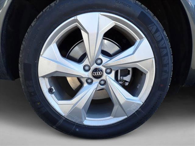 Used 2022 Audi Q5 2.0T Premium Plus w/ Premium Plus Package image 7