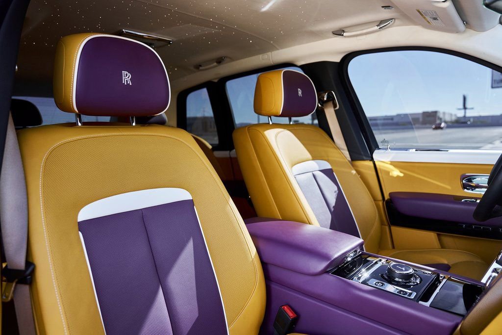 Used 2025 Rolls-Royce Cullinan AWD/4WD image 48