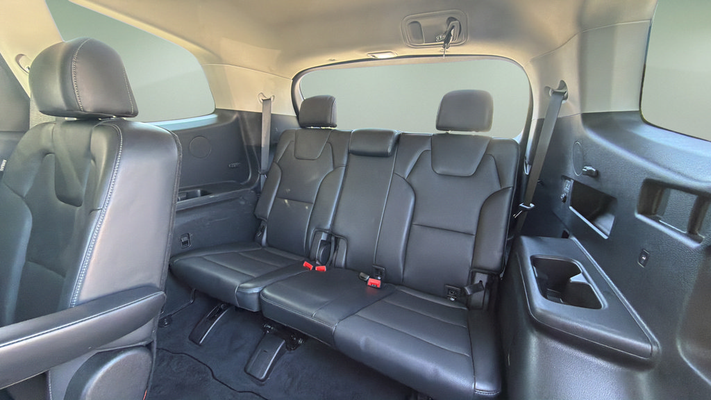 Used 2025 Kia Telluride S AWD/4WD image 19