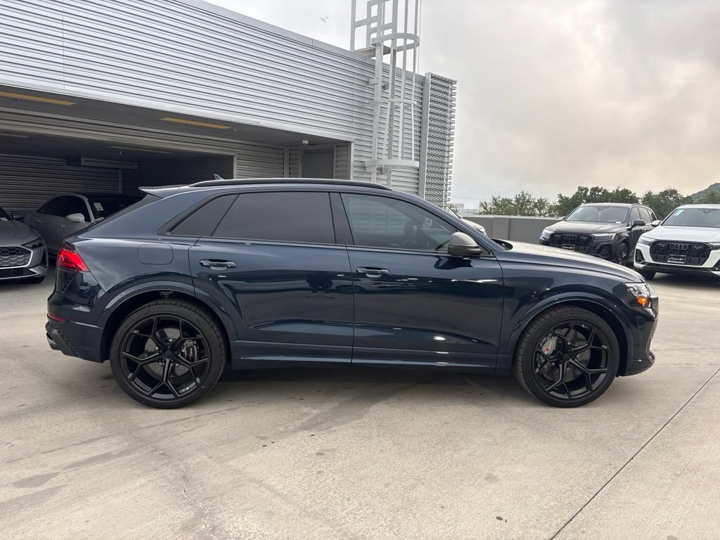 New 2026 Audi RS Q8 performance AWD/4WD image 4