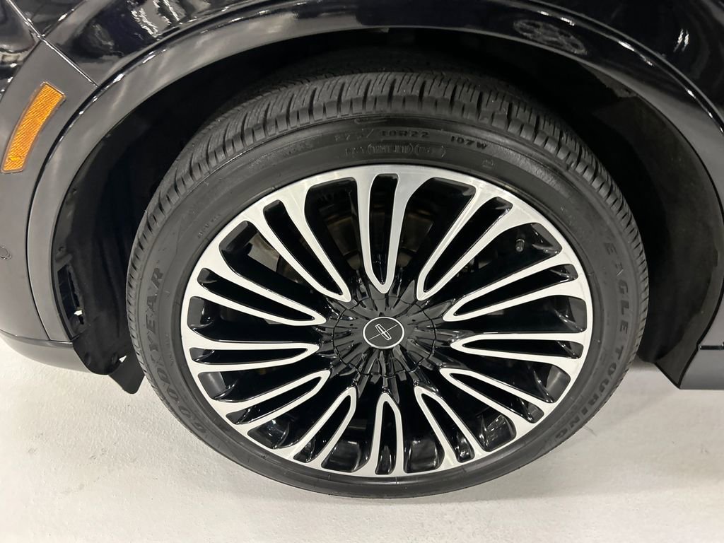 Used 2023 Lincoln Aviator Black Label w/ Dynamic Handling Package AWD/4WD image 8