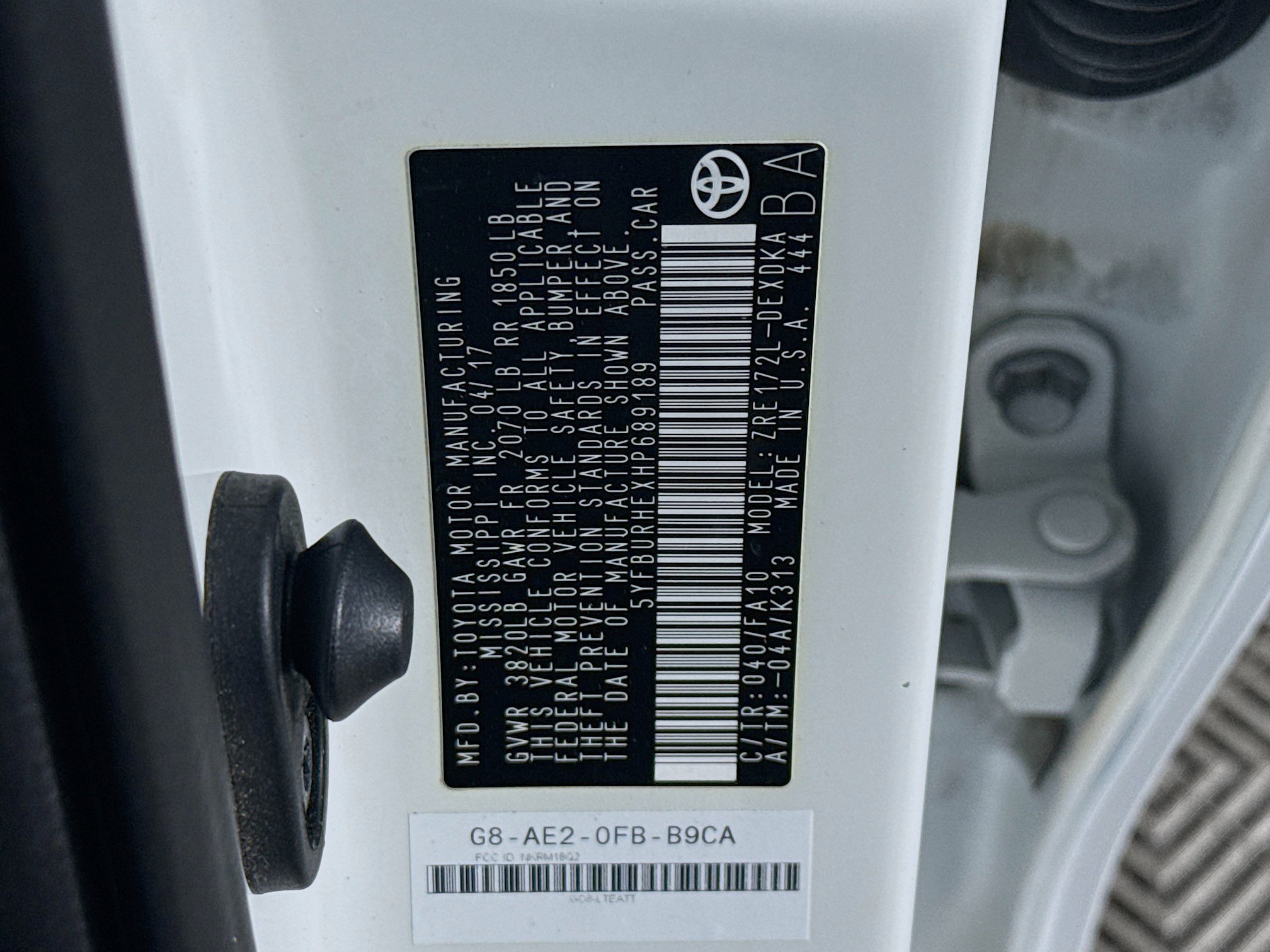Used 2017 Toyota Corolla L w/ Carpet Mat Package (TMS) FWD image 39