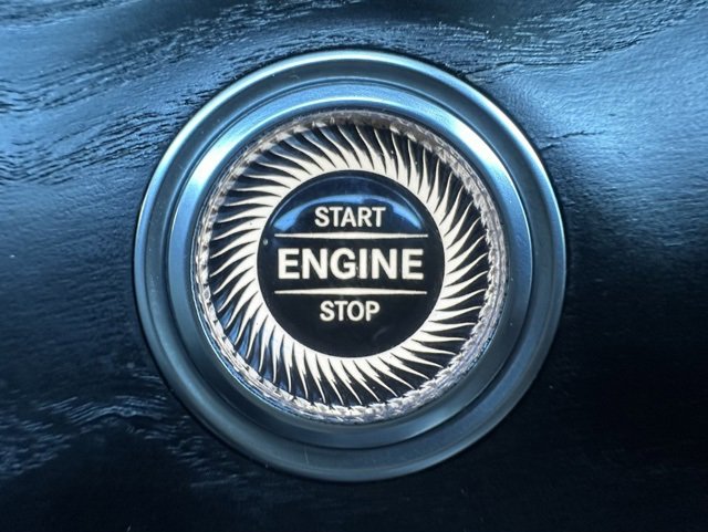 Used 2021 Mercedes-Benz E 450 4MATIC Sedan image 24