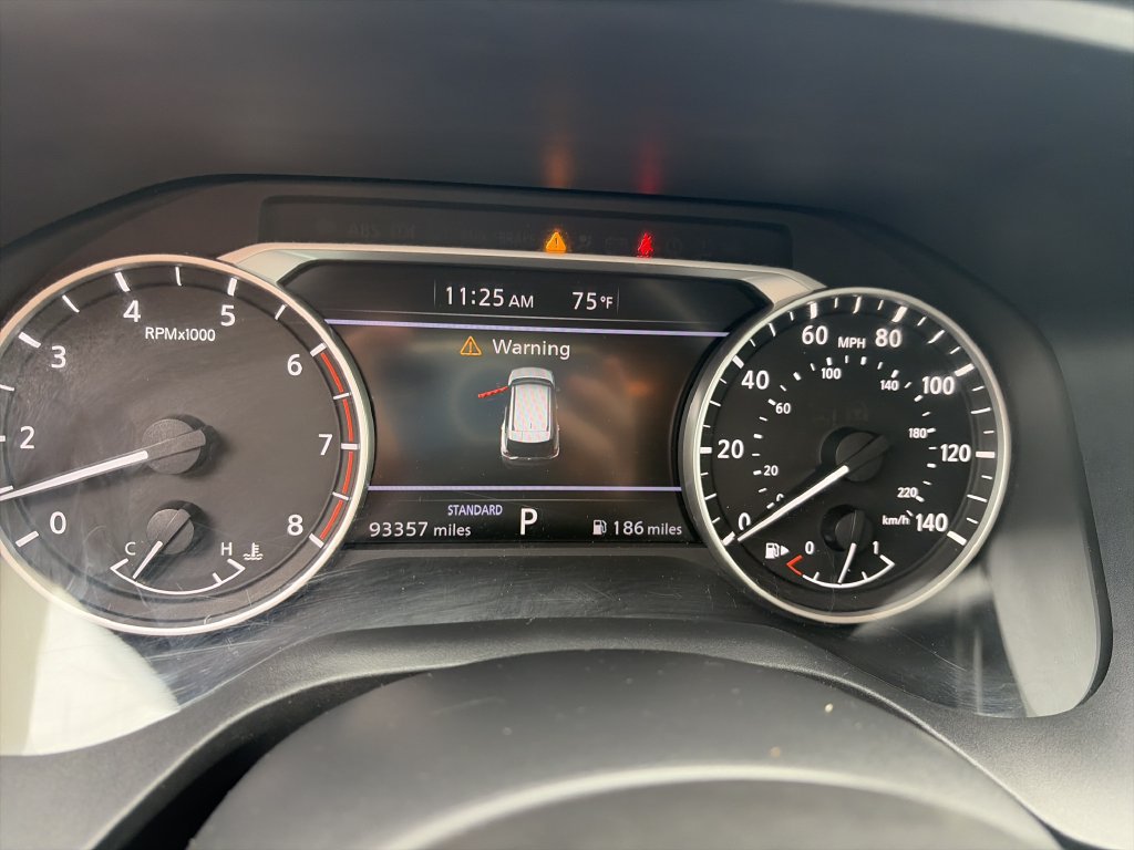 Used 2021 Nissan Rogue S FWD image 34