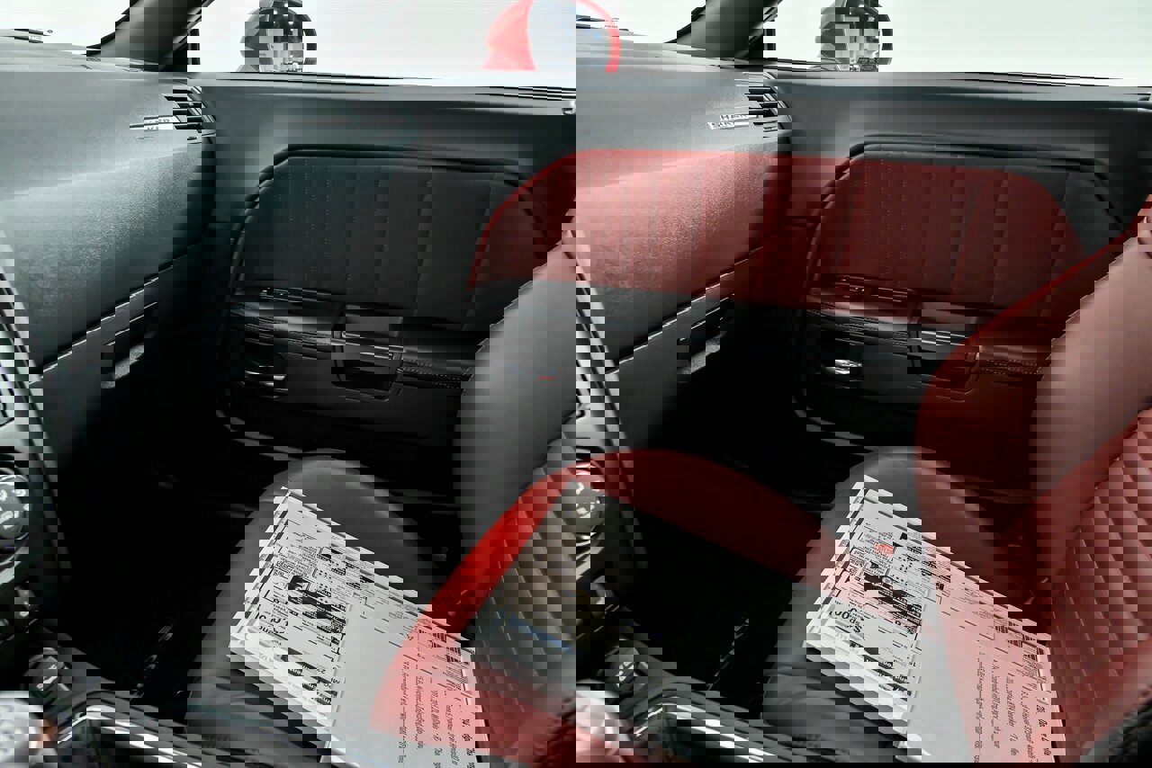 Used 2014 Dodge Challenger R/T image 34